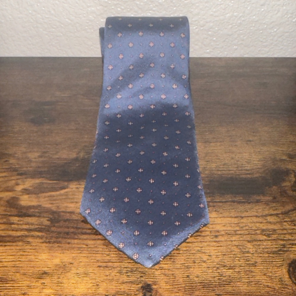 Christian Dior Mens Blue Silk Geometric Floral Medallion Necktie Made in USA